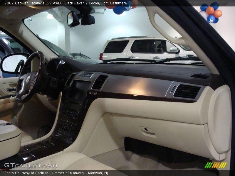 Black Raven / Cocoa/Light Cashmere 2007 Cadillac Escalade ESV AWD