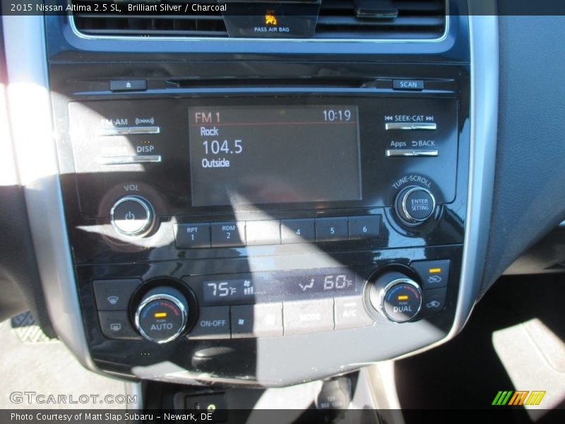 Brilliant Silver / Charcoal 2015 Nissan Altima 2.5 SL