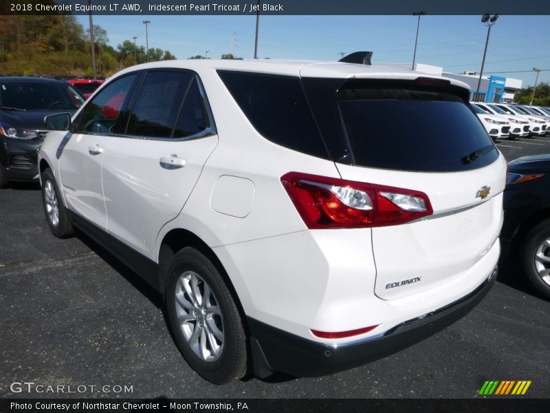 Iridescent Pearl Tricoat / Jet Black 2018 Chevrolet Equinox LT AWD