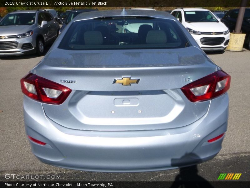 Arctic Blue Metallic / Jet Black 2018 Chevrolet Cruze LT