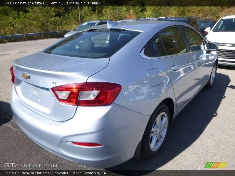 Arctic Blue Metallic / Jet Black 2018 Chevrolet Cruze LT