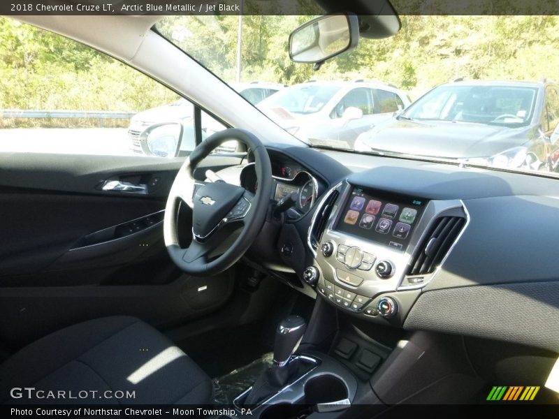 Arctic Blue Metallic / Jet Black 2018 Chevrolet Cruze LT