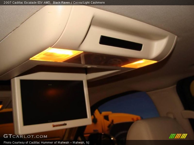 Black Raven / Cocoa/Light Cashmere 2007 Cadillac Escalade ESV AWD