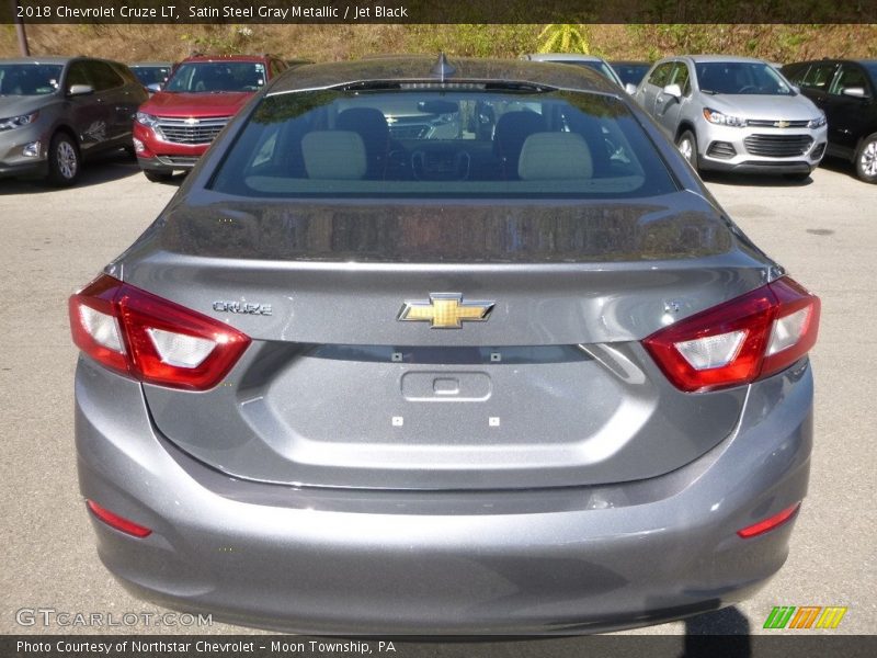 Satin Steel Gray Metallic / Jet Black 2018 Chevrolet Cruze LT