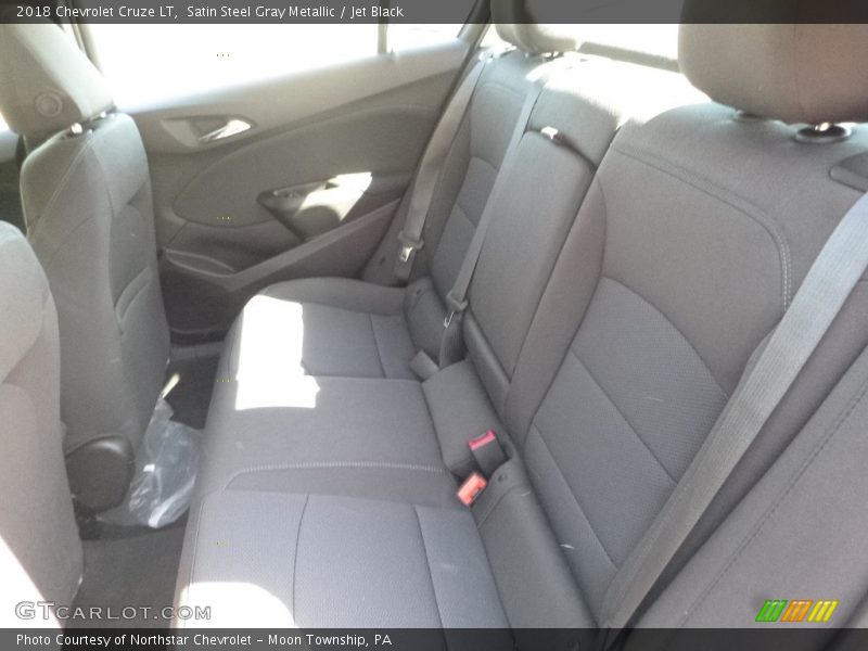 Satin Steel Gray Metallic / Jet Black 2018 Chevrolet Cruze LT