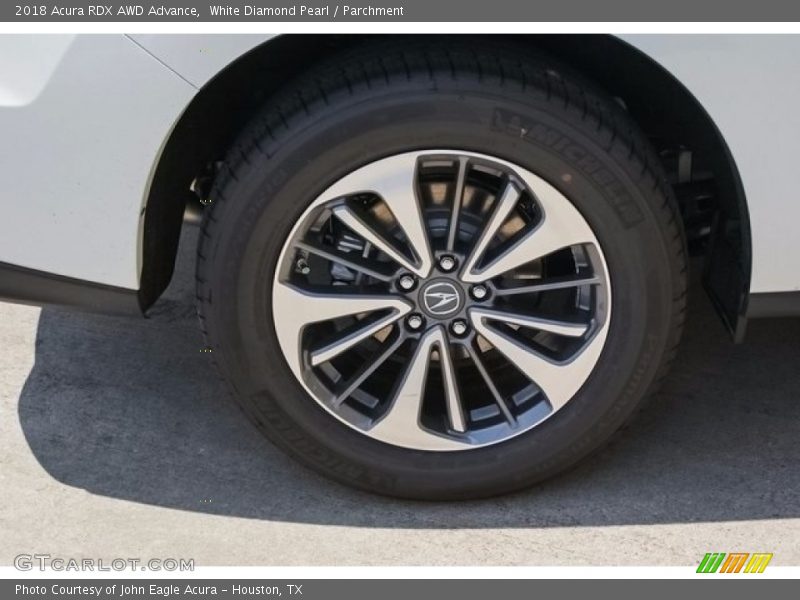 White Diamond Pearl / Parchment 2018 Acura RDX AWD Advance