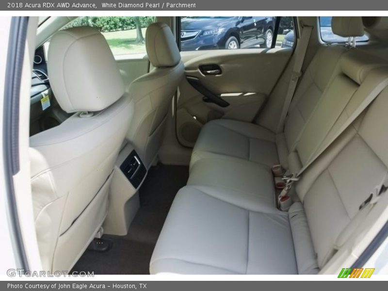 White Diamond Pearl / Parchment 2018 Acura RDX AWD Advance