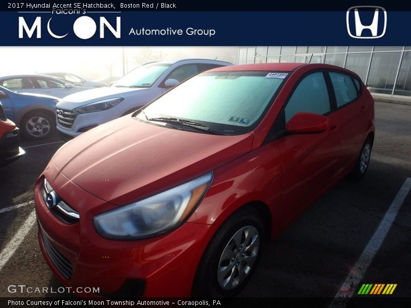 Boston Red / Black 2017 Hyundai Accent SE Hatchback