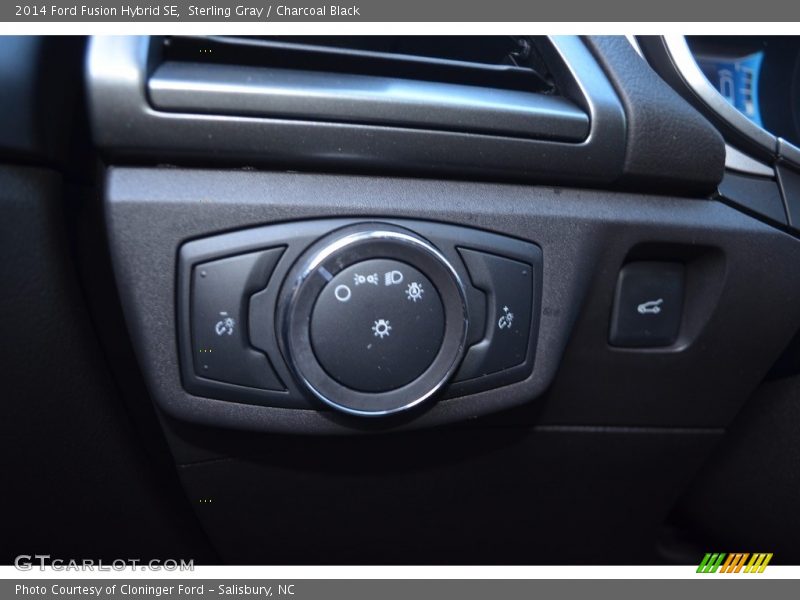 Sterling Gray / Charcoal Black 2014 Ford Fusion Hybrid SE