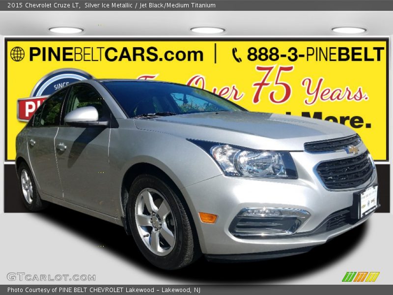Silver Ice Metallic / Jet Black/Medium Titanium 2015 Chevrolet Cruze LT