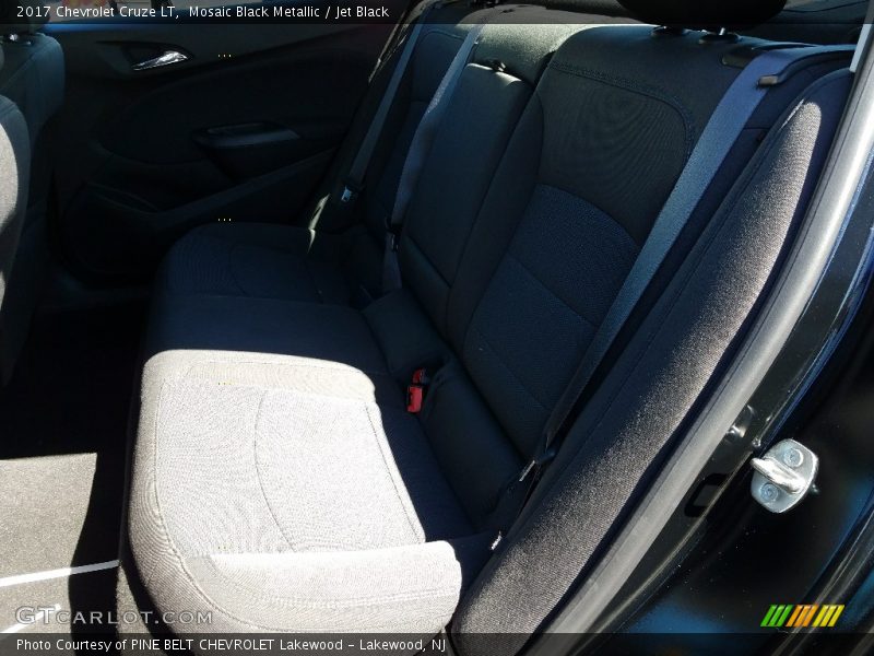 Mosaic Black Metallic / Jet Black 2017 Chevrolet Cruze LT