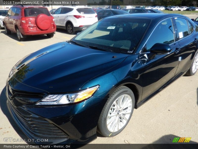 Galactic Aqua Mica / Black 2018 Toyota Camry XLE
