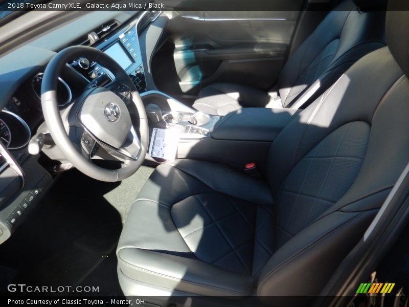 Galactic Aqua Mica / Black 2018 Toyota Camry XLE