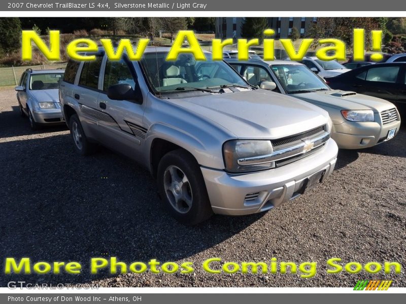 Silverstone Metallic / Light Gray 2007 Chevrolet TrailBlazer LS 4x4
