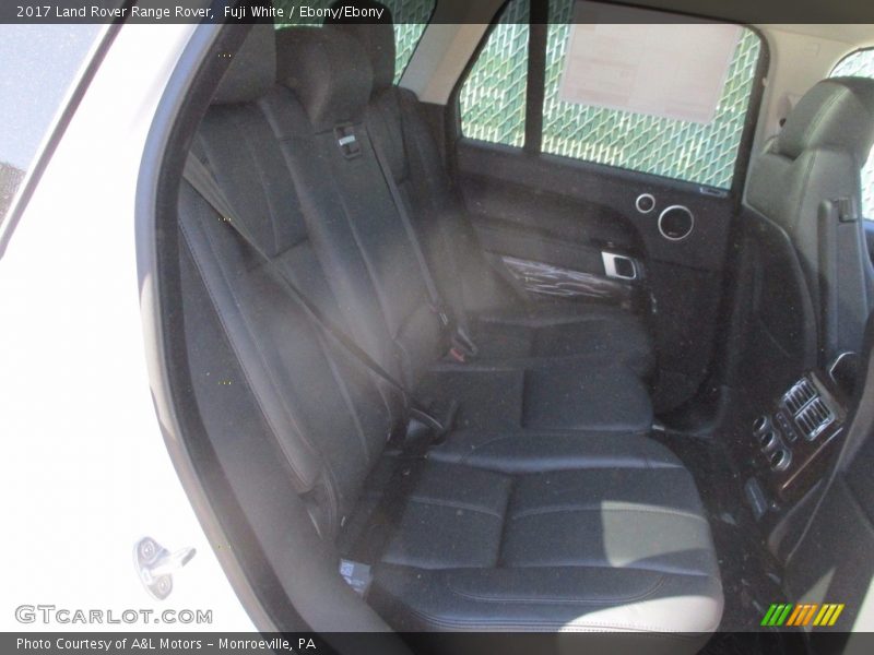 Fuji White / Ebony/Ebony 2017 Land Rover Range Rover