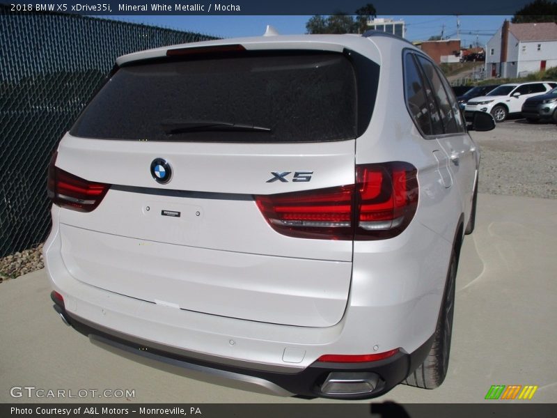 Mineral White Metallic / Mocha 2018 BMW X5 xDrive35i