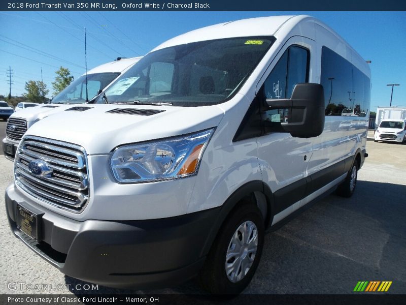 Oxford White / Charcoal Black 2018 Ford Transit Van 350 MR Long