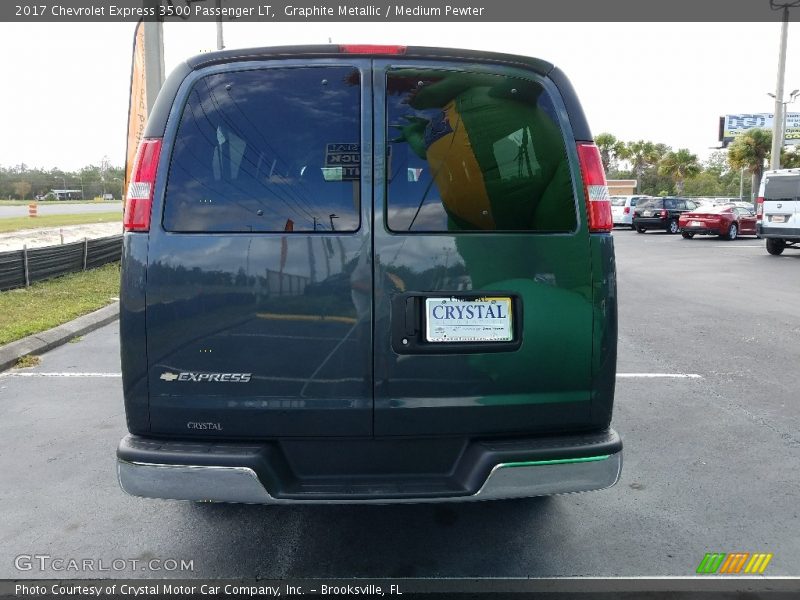 Graphite Metallic / Medium Pewter 2017 Chevrolet Express 3500 Passenger LT