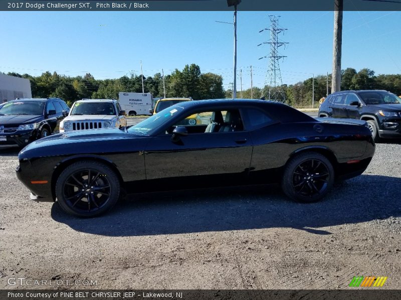 Pitch Black / Black 2017 Dodge Challenger SXT
