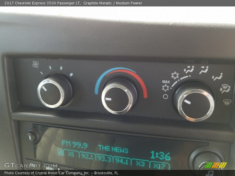 Graphite Metallic / Medium Pewter 2017 Chevrolet Express 3500 Passenger LT