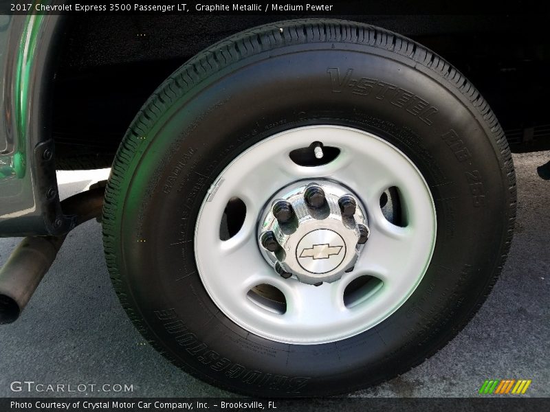 Graphite Metallic / Medium Pewter 2017 Chevrolet Express 3500 Passenger LT