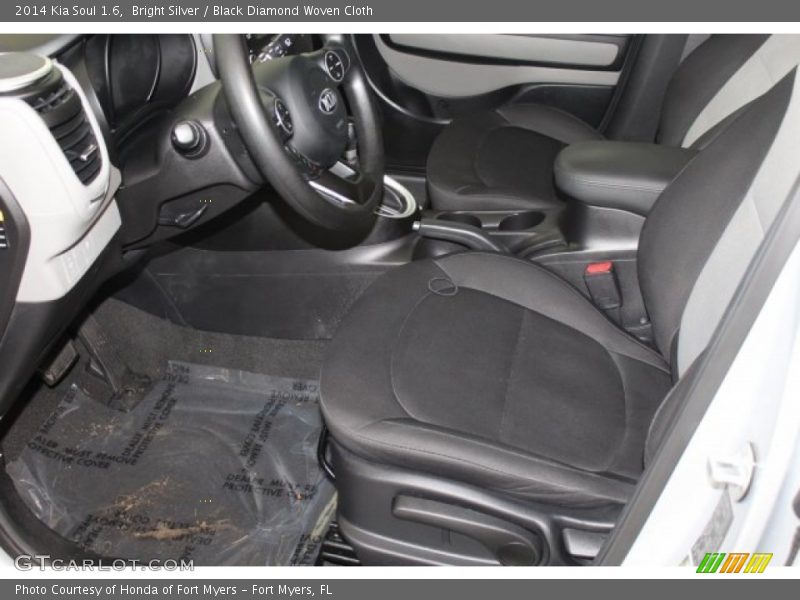 Bright Silver / Black Diamond Woven Cloth 2014 Kia Soul 1.6