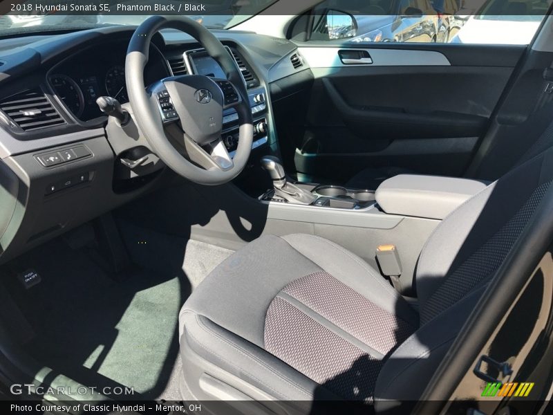 Phantom Black / Black 2018 Hyundai Sonata SE