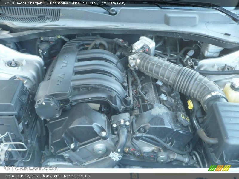 Bright Silver Metallic / Dark/Light Slate Gray 2008 Dodge Charger SE