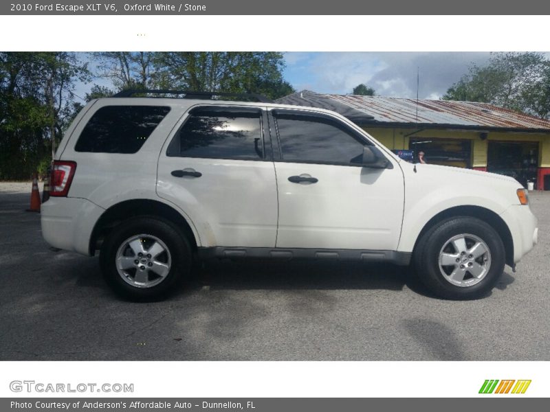 Oxford White / Stone 2010 Ford Escape XLT V6
