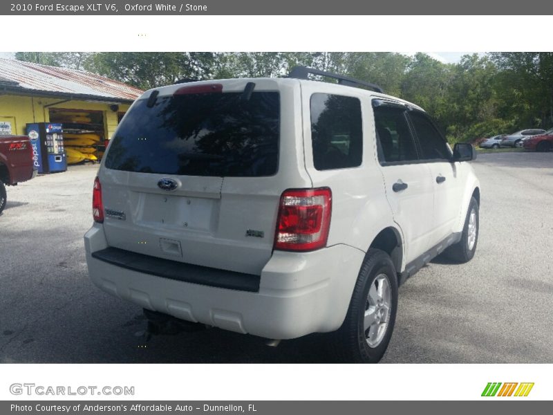 Oxford White / Stone 2010 Ford Escape XLT V6