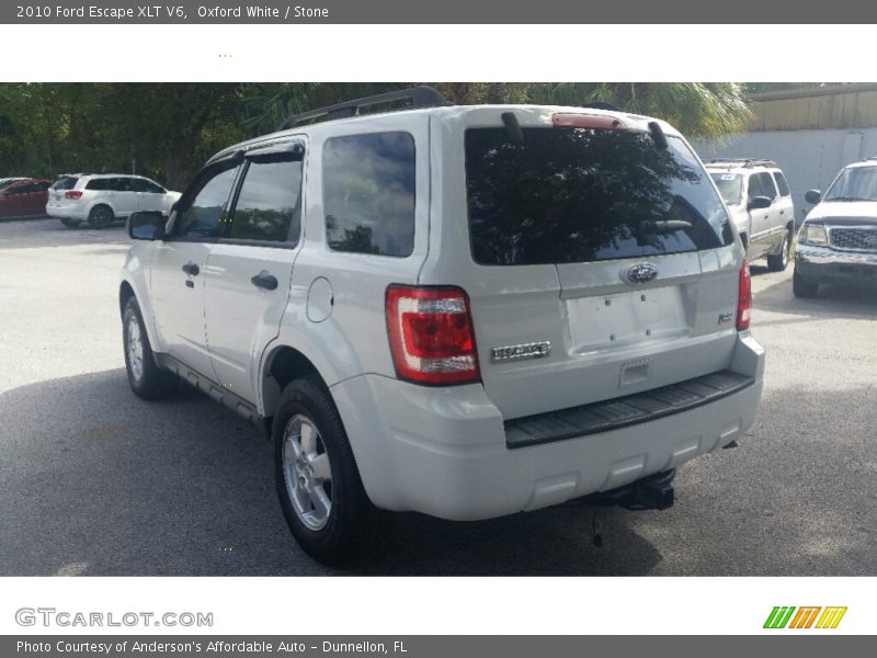 Oxford White / Stone 2010 Ford Escape XLT V6