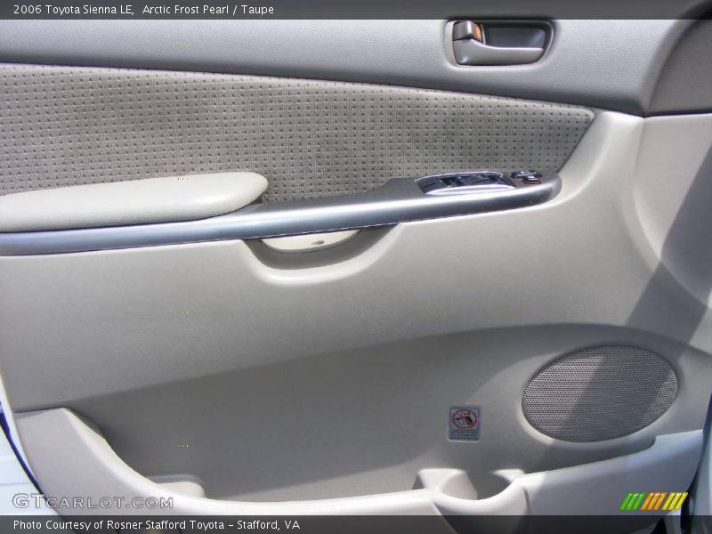 Arctic Frost Pearl / Taupe 2006 Toyota Sienna LE