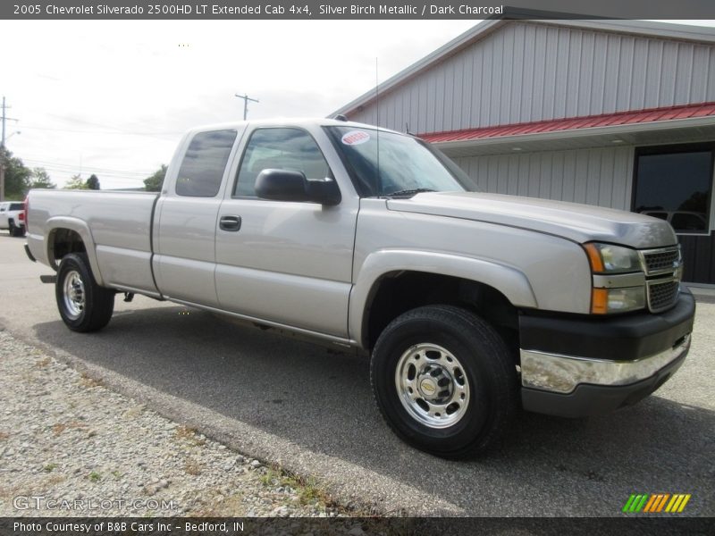 Silver Birch Metallic / Dark Charcoal 2005 Chevrolet Silverado 2500HD LT Extended Cab 4x4