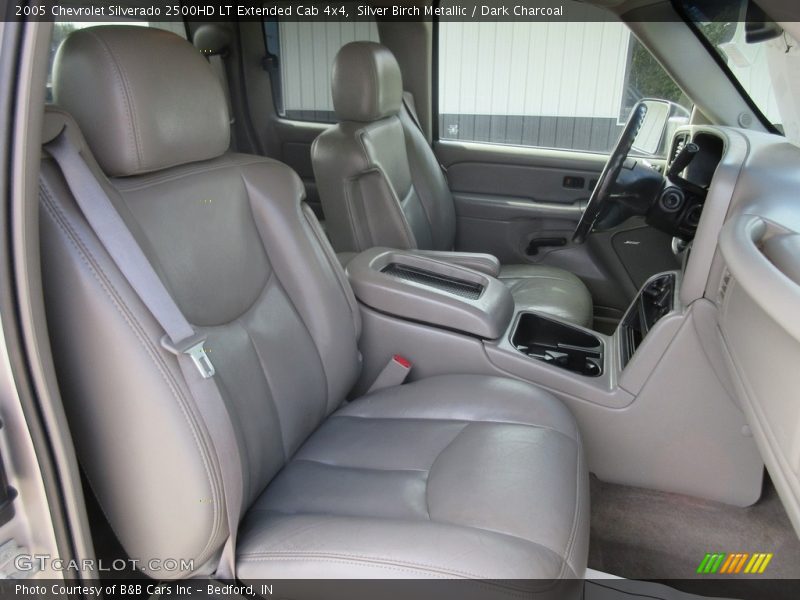 Silver Birch Metallic / Dark Charcoal 2005 Chevrolet Silverado 2500HD LT Extended Cab 4x4