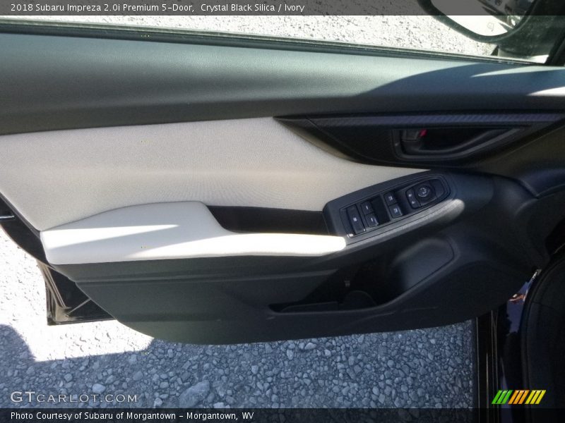 Crystal Black Silica / Ivory 2018 Subaru Impreza 2.0i Premium 5-Door