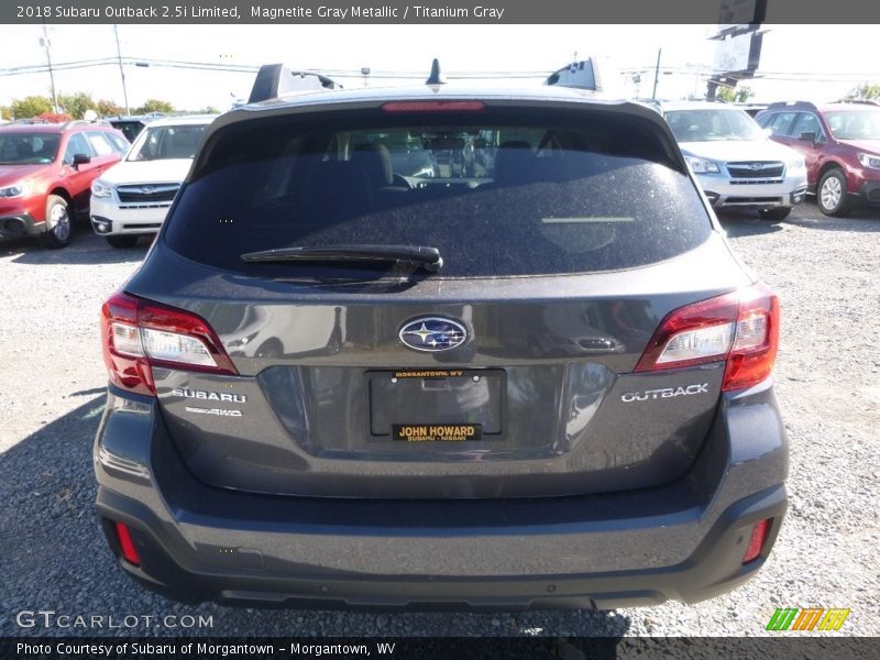 Magnetite Gray Metallic / Titanium Gray 2018 Subaru Outback 2.5i Limited