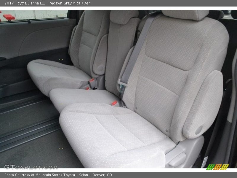Predawn Gray Mica / Ash 2017 Toyota Sienna LE