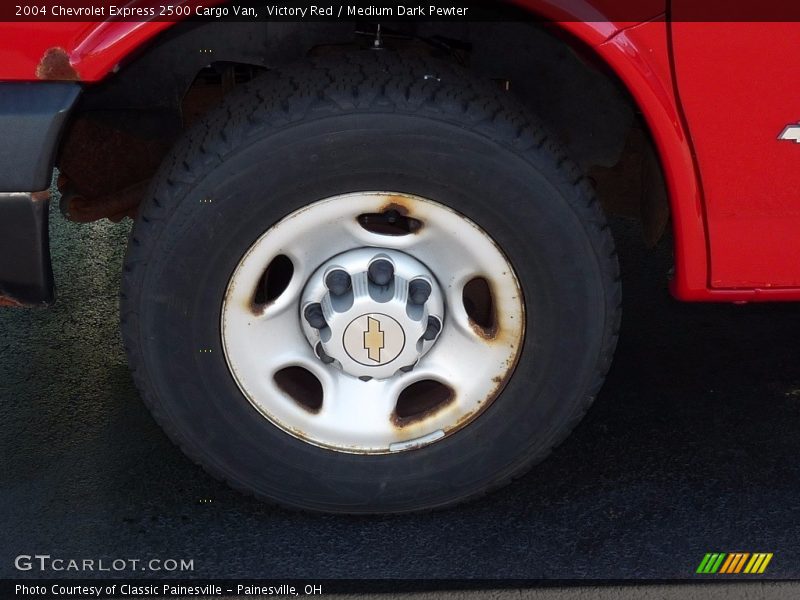 Victory Red / Medium Dark Pewter 2004 Chevrolet Express 2500 Cargo Van