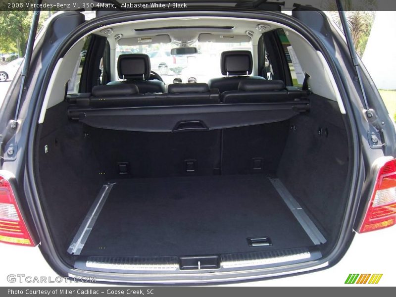 Alabaster White / Black 2006 Mercedes-Benz ML 350 4Matic