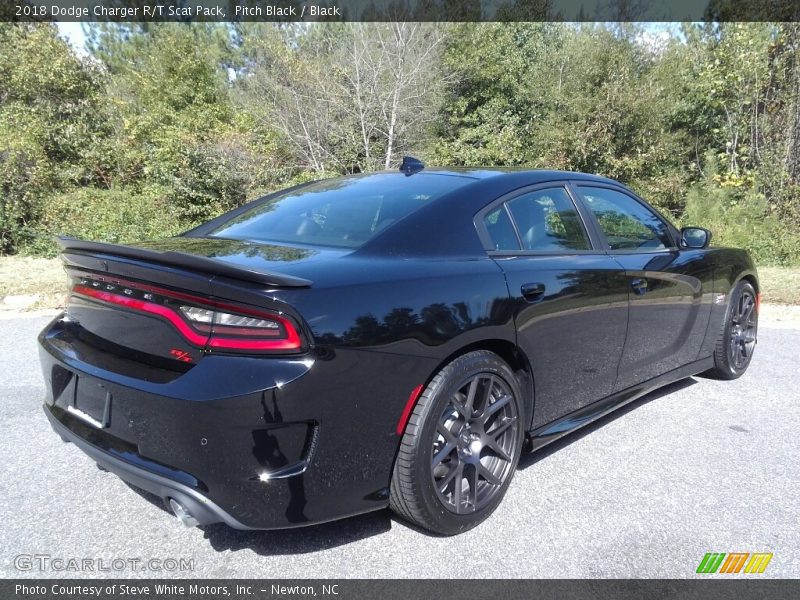 Pitch Black / Black 2018 Dodge Charger R/T Scat Pack