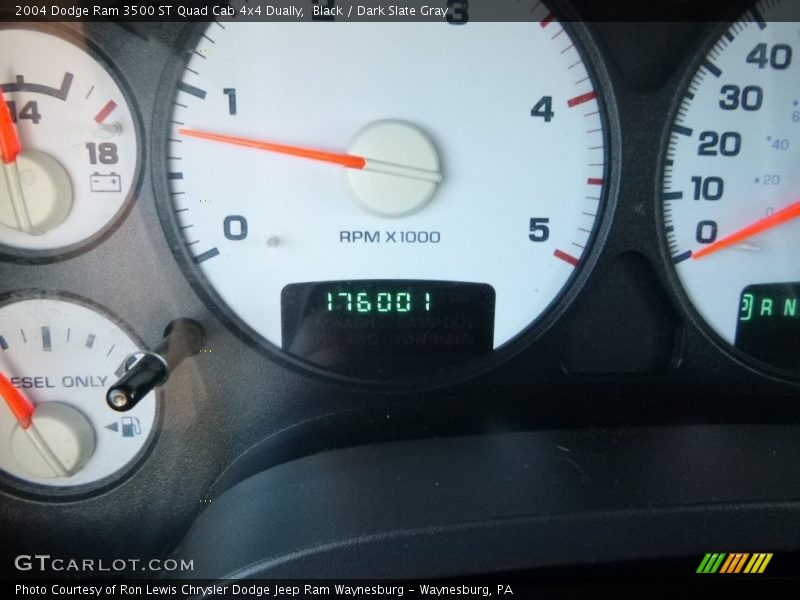 Black / Dark Slate Gray 2004 Dodge Ram 3500 ST Quad Cab 4x4 Dually