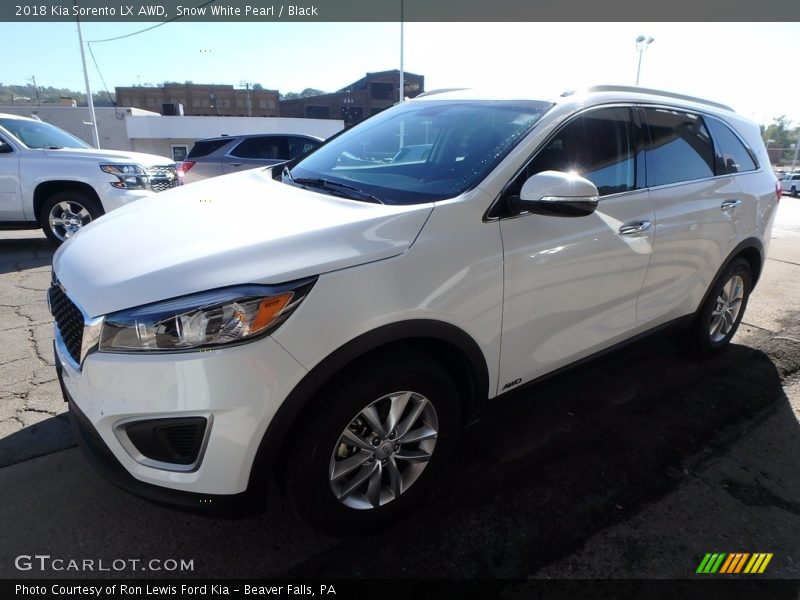 Snow White Pearl / Black 2018 Kia Sorento LX AWD