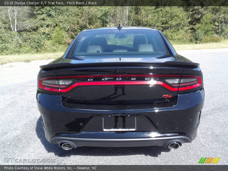 Pitch Black / Black 2018 Dodge Charger R/T Scat Pack