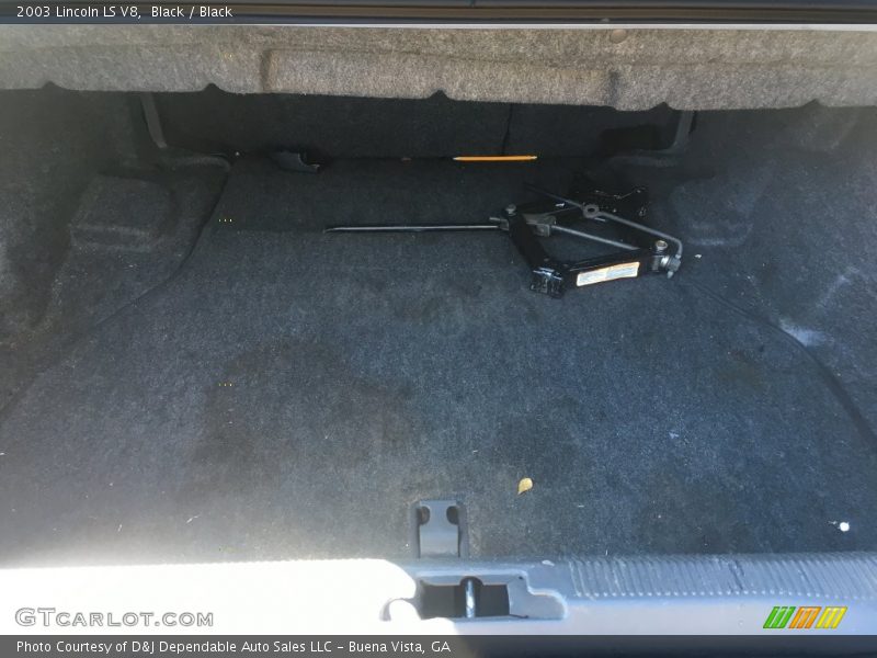 Black / Black 2003 Lincoln LS V8