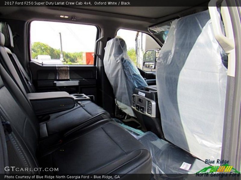 Oxford White / Black 2017 Ford F250 Super Duty Lariat Crew Cab 4x4