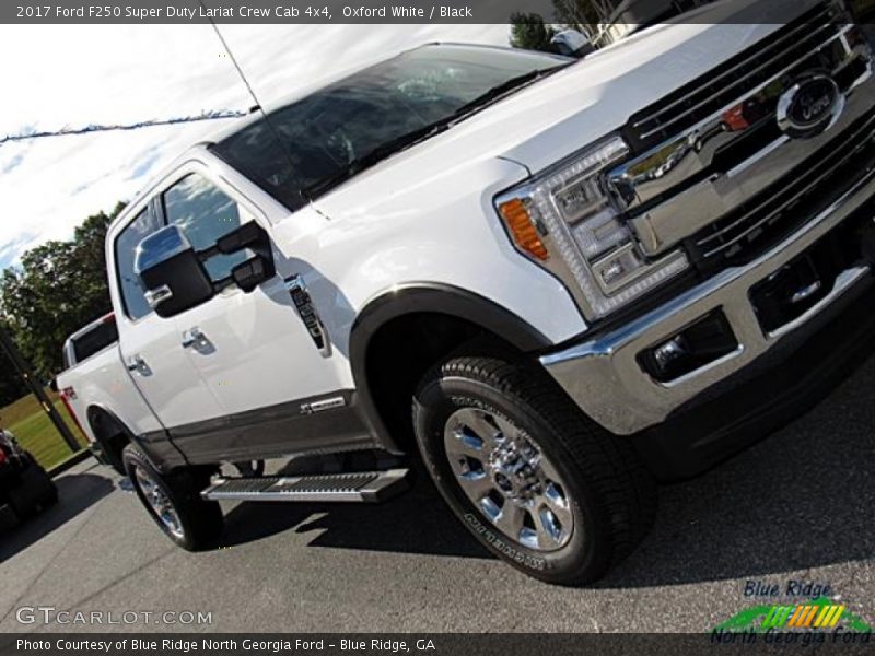 Oxford White / Black 2017 Ford F250 Super Duty Lariat Crew Cab 4x4