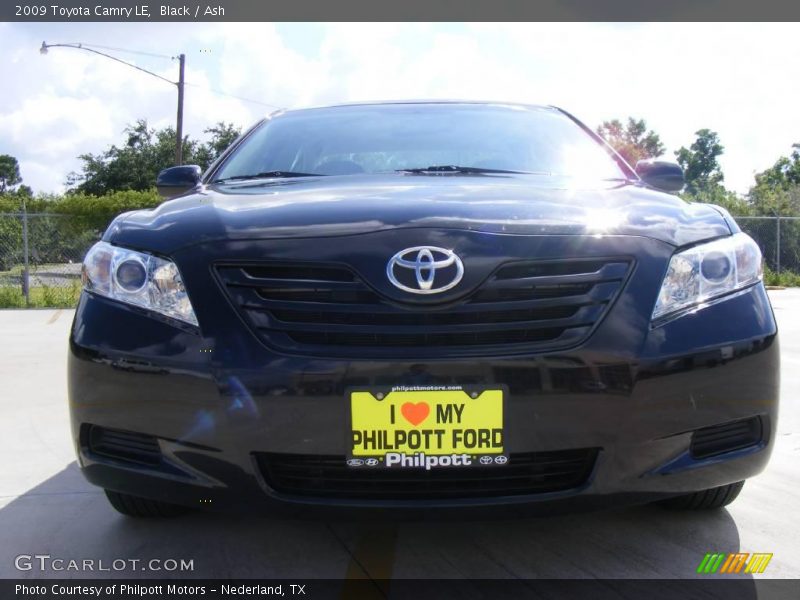 Black / Ash 2009 Toyota Camry LE