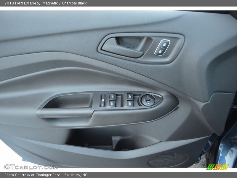 Magnetic / Charcoal Black 2018 Ford Escape S