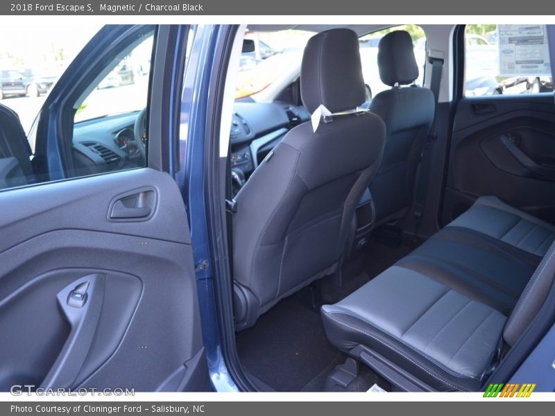 Magnetic / Charcoal Black 2018 Ford Escape S