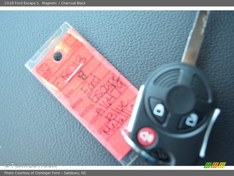 Magnetic / Charcoal Black 2018 Ford Escape S